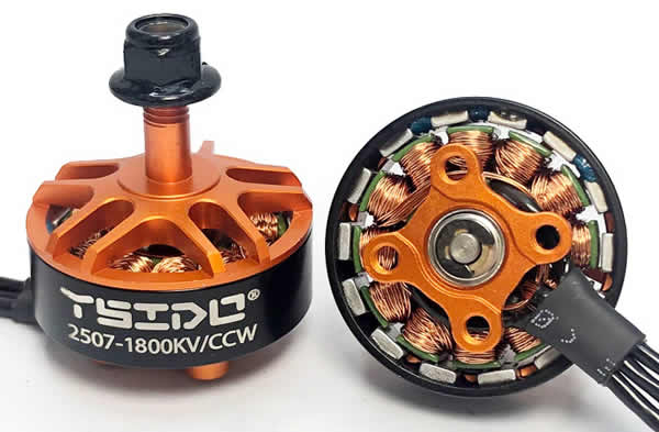 Мотор бесщеточный 2507 1800KV 3-5S для квадрокоптера самолета дрона 3D модель